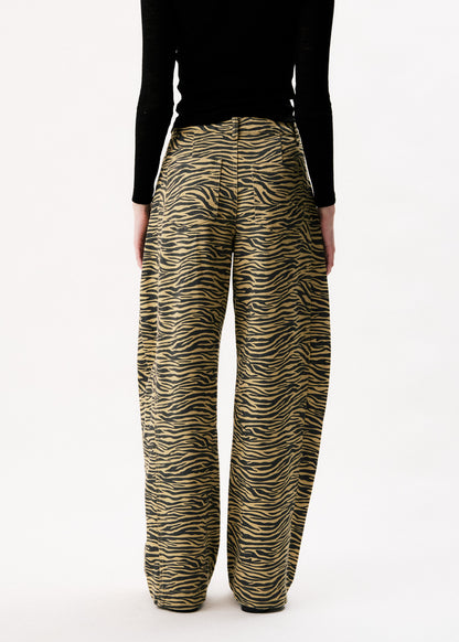 CHAPMAN JEANS