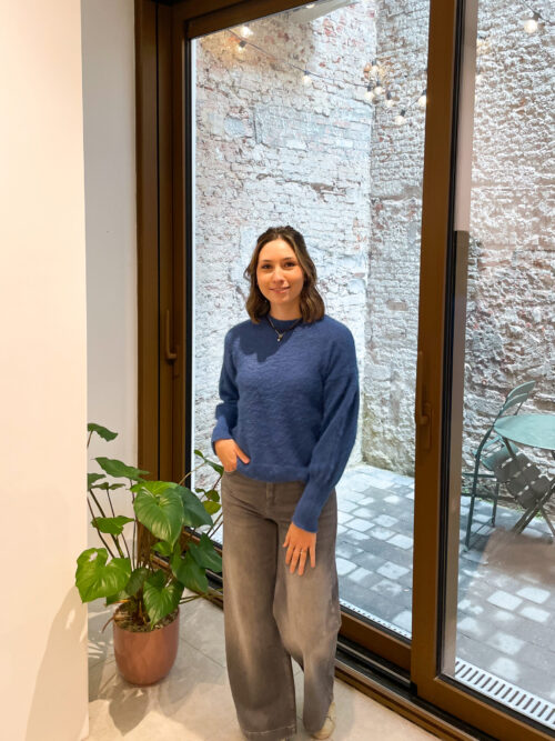 JULIE KNIT SWEATER - BLAUW