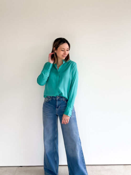 CLASSIC BLOUSE - LAGOON BLUE