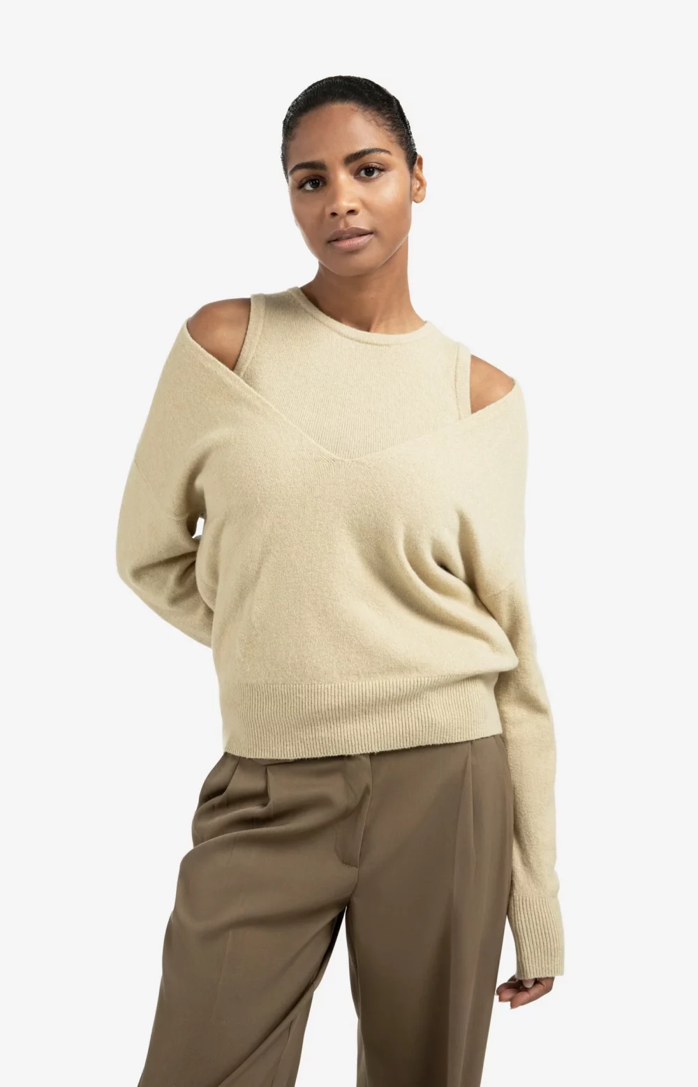 BO KNITTED SWEATER - PALE OLIVE GREEN